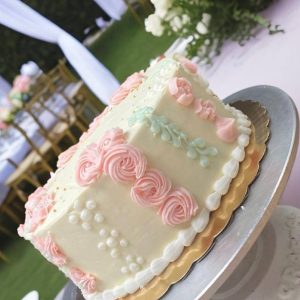 Buttercream flower cake